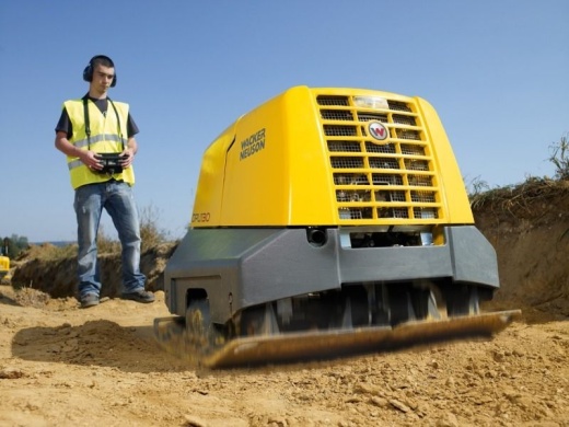 Виброплита реверсивная с пультом управления Wacker Neuson DPU 130 [1 200 кг] (трамбовка)
