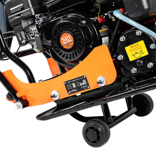 Виброплита SamSan PC 29 [82 кг + бак для воды] (трамбовка)